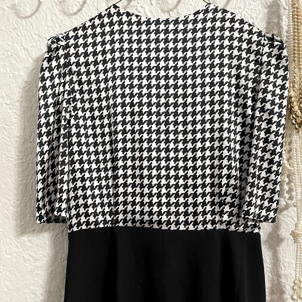 Vince Camuto • Cocktail Dress • Size 12